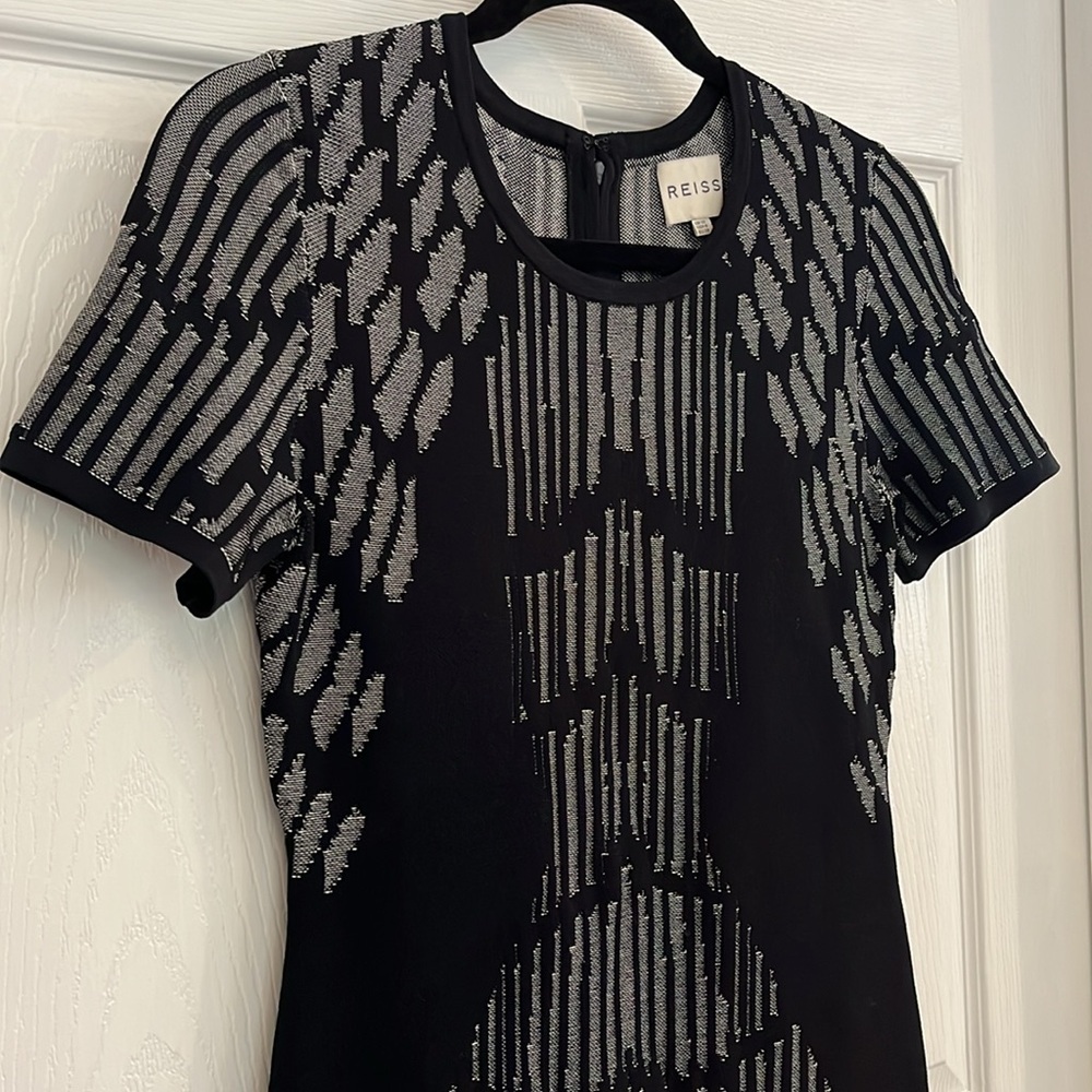 Reiss Printed Midi Bandage Dress - Picture 4 of 6